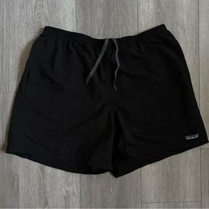 Patagonia Baggies Shorts 5" Inseam swim trunk - Black w/Black Men’s Size Large